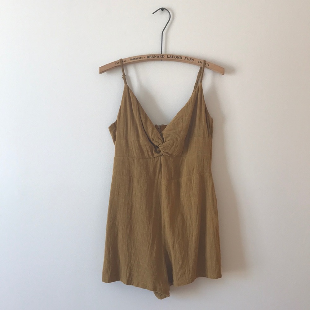 Pretty Mustard colour jumpsuit